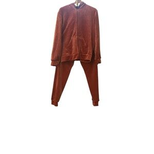 Velour Tracksuit in Rust